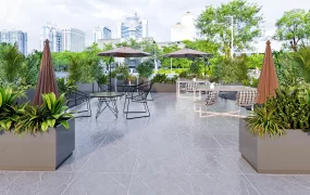 Outdoor Cafe Patio Seating