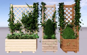 Wooden Planter Box With Trellis
