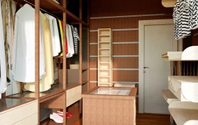 Small Dressing Room Design