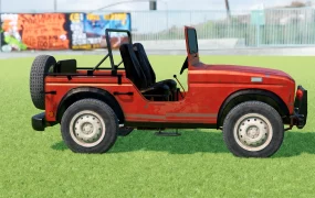 Old Classic Jeep