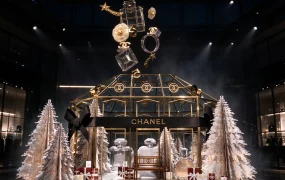 Luxury Holiday Retail Pop Up Display SketchUp 3D Model